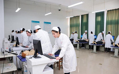 重慶衛生學校專業設置與學費指南，及技術服務咨詢